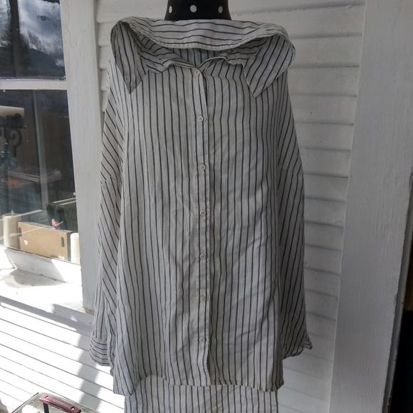 Shirts - Picture 8 of 8